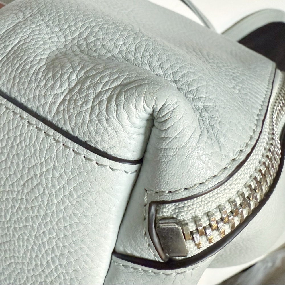 REBECCA MINKOFF LIGHT BLUE LEATHER SILVER METAL ZIPPERS BACKPACK PURSE BAG - Picture 6 of 11